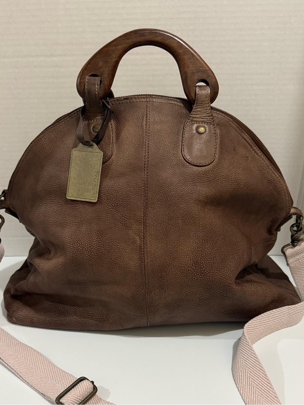 We The Free Willow Vintage Slouchy Tote Bag Washed Brown Wood Handles Large - Picture 2 of 10